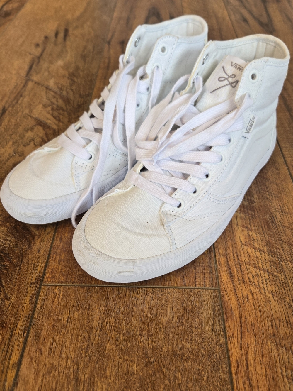 Vans Sk8-Hi Classic High-Top Sneakers in White